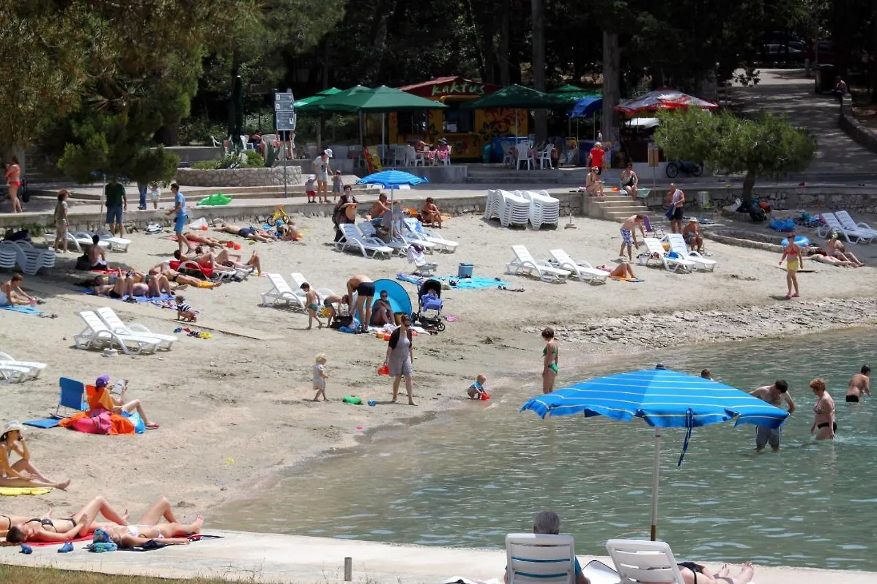 Konukevi Rooms With A Parking Space Mali Lošinj