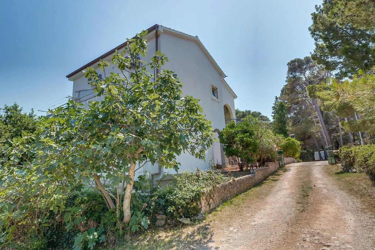 Konukevi Rooms With A Parking Space Mali Lošinj