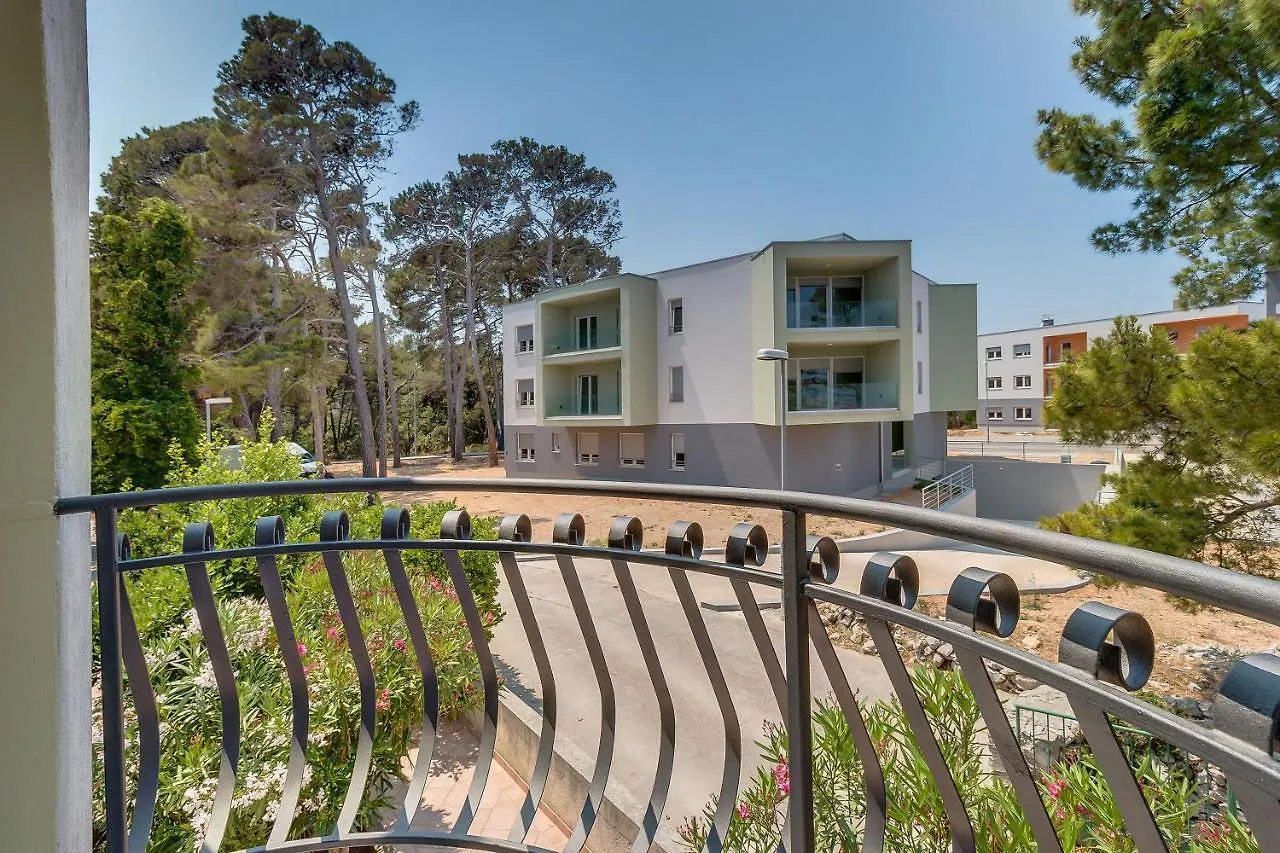 Rooms With A Parking Space Mali Lošinj 3*,